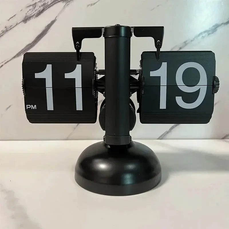 Horloge de bureau européenne à bascule créative Gadget Gourou